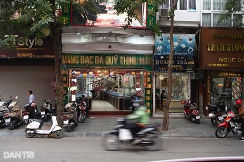 Giá vàng miếng giảm gần 7 triệu đồng/lượng